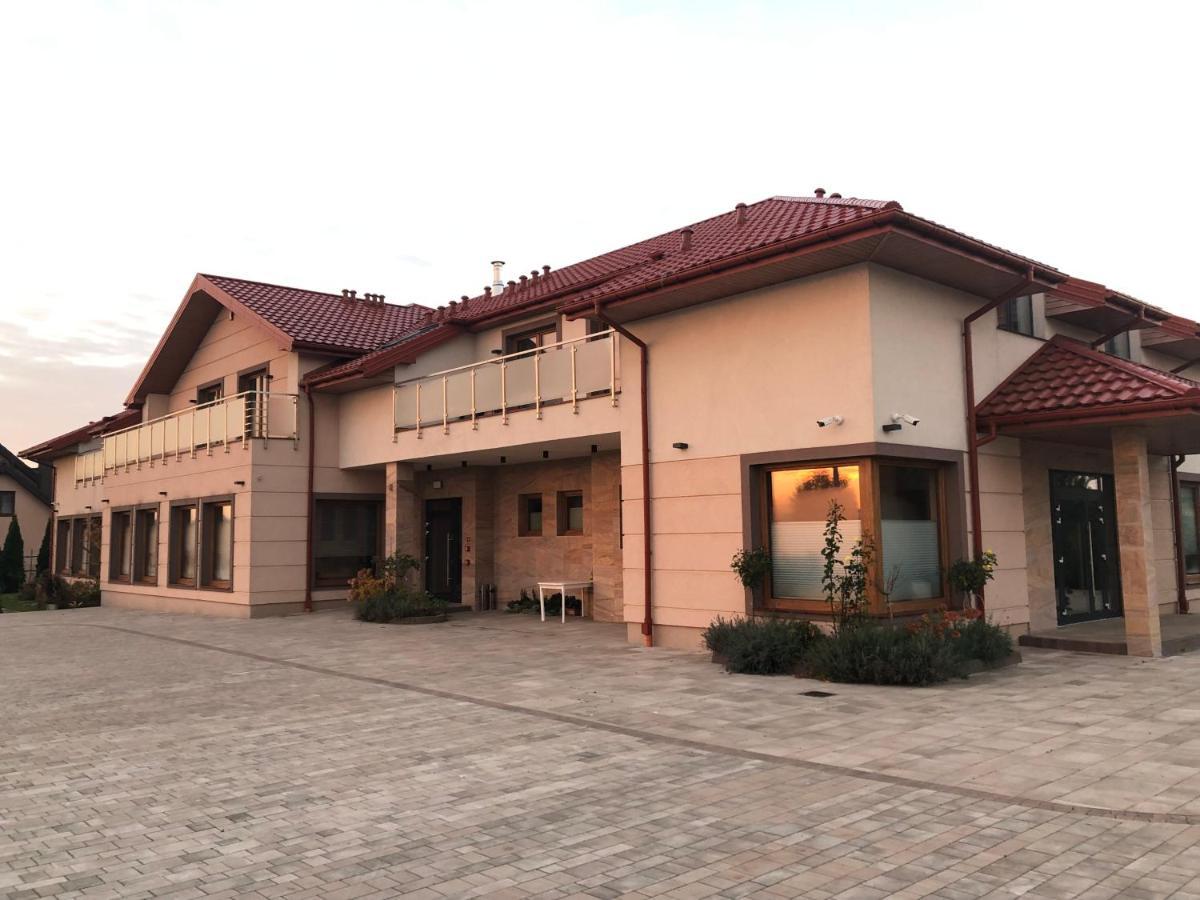 Medical Spa Kwiatowa Leczyca Bagian luar foto