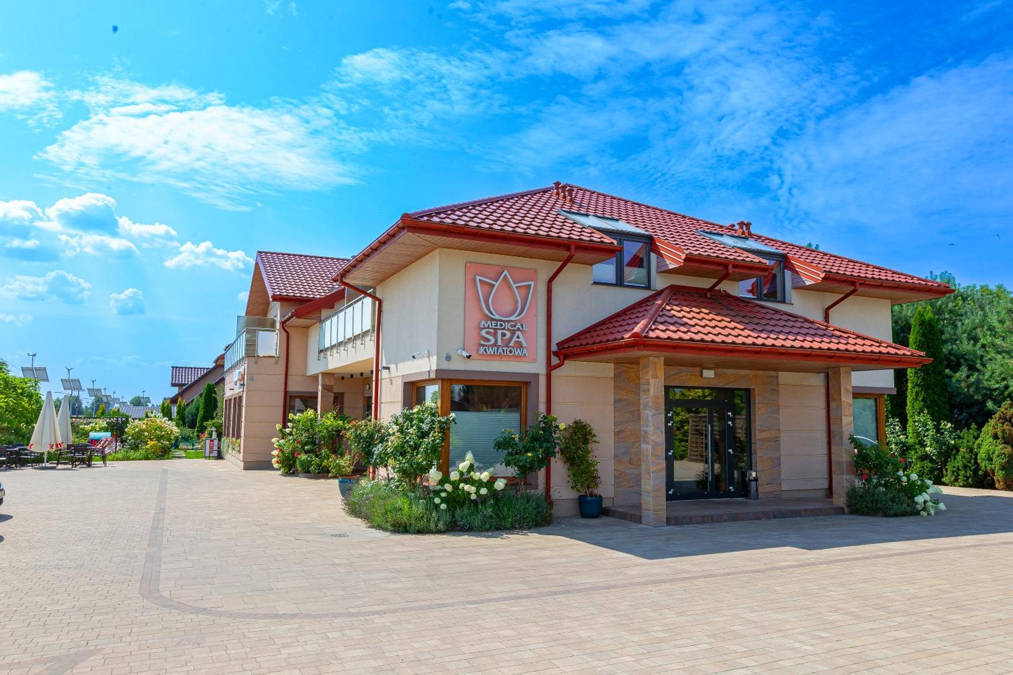 Medical Spa Kwiatowa Leczyca Bagian luar foto